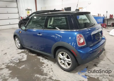 2012 Mini Cooper z USA, uszkodzony, nr VIN WMWSU3C55CT369152